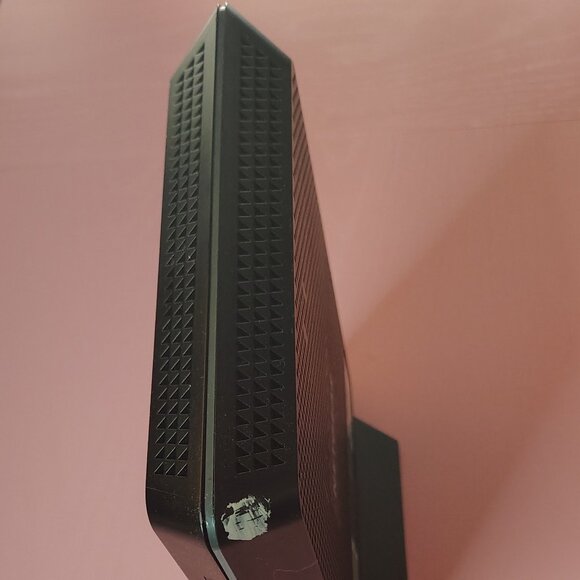 NETGEAR - Nighthawk AC1900 Router with DOCSIS 3.0 Cable Modem - Black - Picture 2 of 3